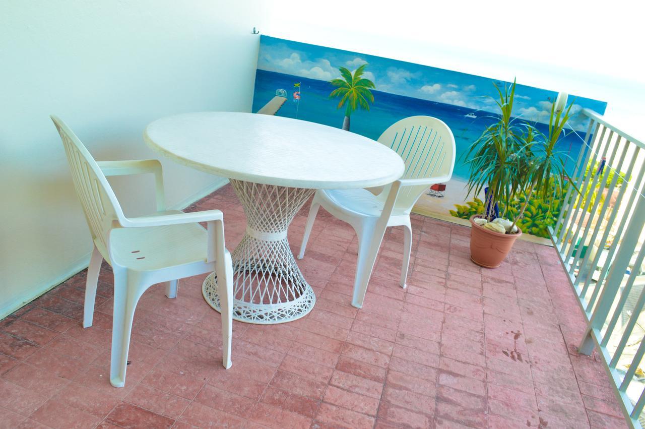 Beach Condos -Montego Bay Club Beach Resort Екстер'єр фото